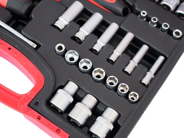 zestaw-narzedzi-hedotools-104szt