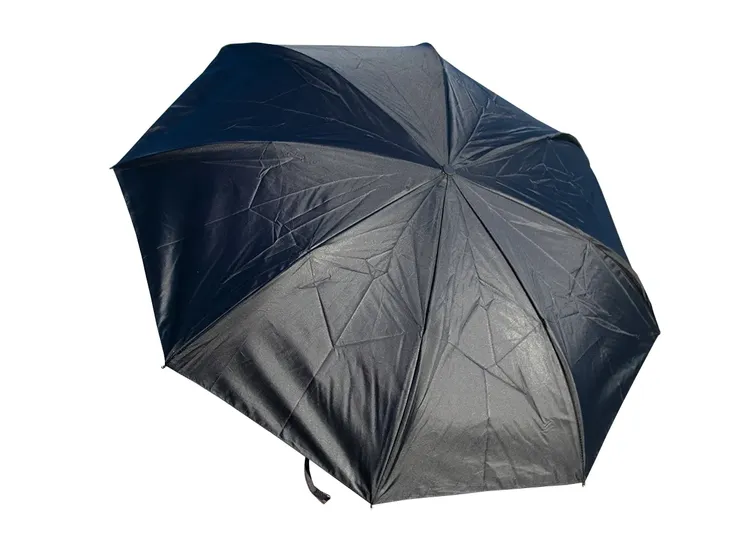 parasol-odwrocony-niekapiacy-czarno-czerwony