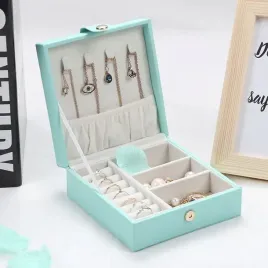szkatulka-kuferek-lelani-na-bizuterie-organizer-premium-mietowa