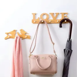 modny-wieszak-wielofunkcyjny-love