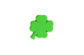 znaczek-przypinany-czterolistna-koniczynka