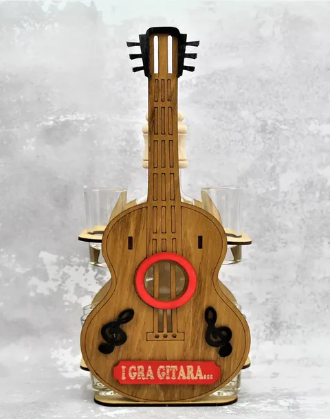 gitara-karafka05-l-z-kieliszkami-do-wodki-6-szt-zawieszka-gratis-okazja-upominek-uniwersalny