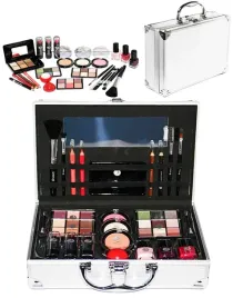 mega-zestaw-kuferek-z-kosmetykami-do-makijazu-podklady-konturowki