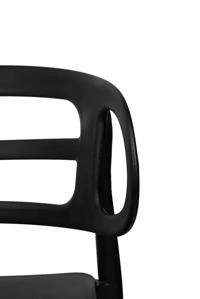 krzeslo-marcus-czarne-marka-king-home-wysokosc-mebla-78-cm