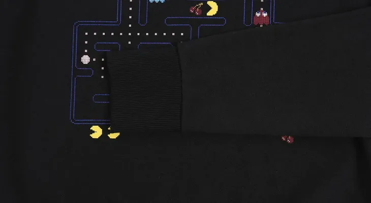 czarna-bluza-pac-man-kolor-czarny