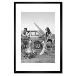 plakaty-w-ramie-40x60-zabawa-przy-maluchu-fiat