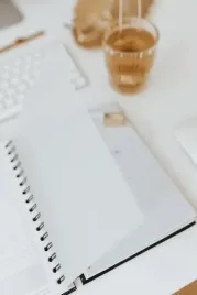 zakladki-plastikowe-do-spirali-zorganizowany-planner