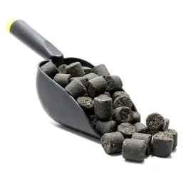 pellet-zaneta-wedkarska-dla-ryby-24mm-protein-black-halibut-9kg