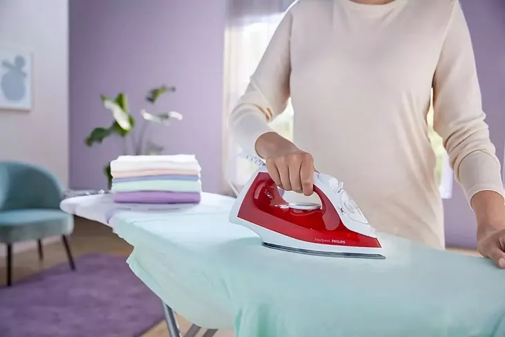 zelazko-philips-gc1742-40-moc-2000-w