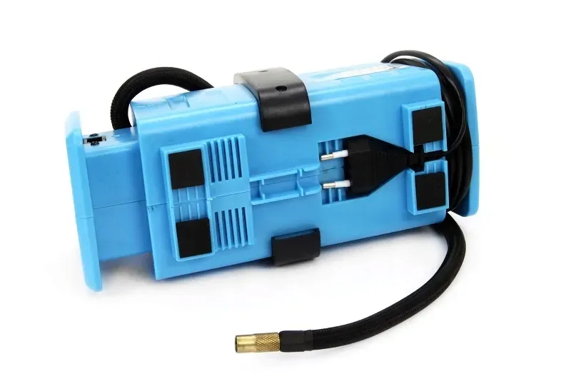 kompresor-samochodowy-do-kol-200-psi-12v-mocny