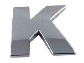 emblemat-litera-literka-cyfra-cyfry-chrom-k-k