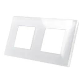 ramka-do-gniazdek-typ-f-podwojna-biala-lub-czarna