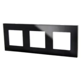 ramka-do-gniazdek-typ-f-potrojna-biala-lub-czarna