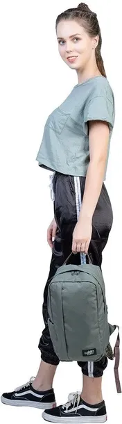 maly-plecak-cabin-zero-flight-12l-absolute-black-stan-nowy-cechy-dodatkowe-brak