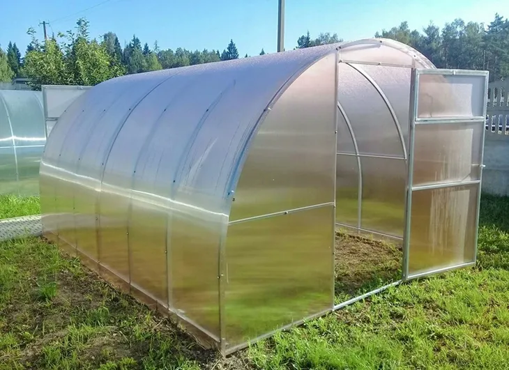 szklarnia-standard-3h6m-4mm-stan-nowy-wysokosc-produktu-200-cm