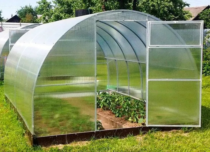 szklarnia-standard-3h6m-4mm-stan-nowy-wysokosc-produktu-200-cm