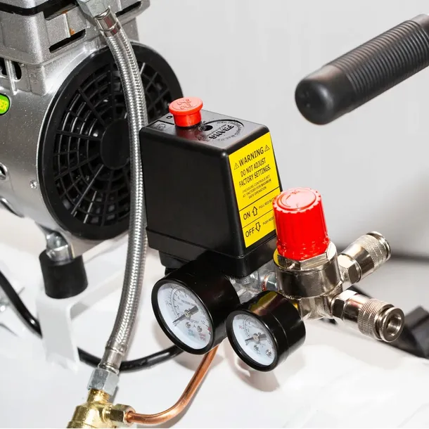 kompresor-bezolejowy-50l-waga-z-opakowaniem-30-kg