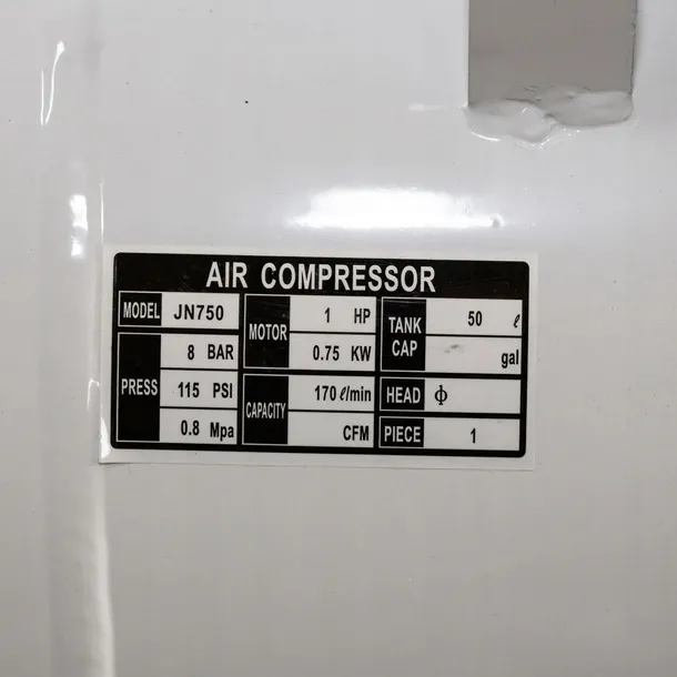 kompresor-bezolejowy-50l-pojemnosc-zbiornika-50-l