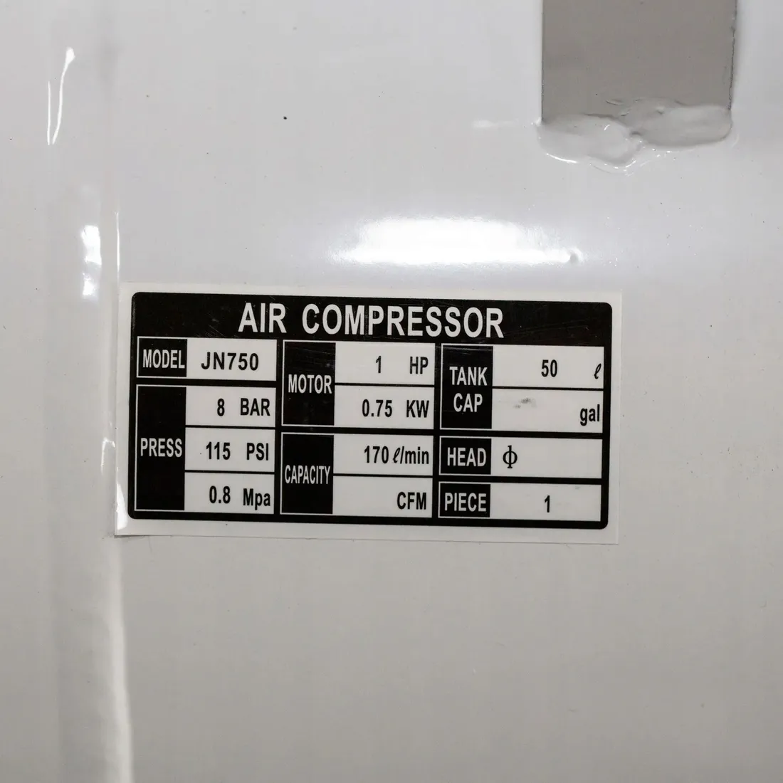 kompresor-bezolejowy-50l-stan-nowy