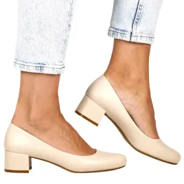 czolenka-na-niskim-obcasie-polbuty-sergio-leone-pb291-cieliste