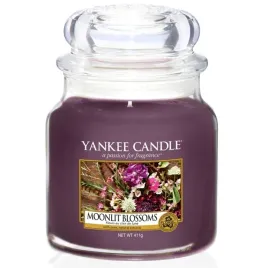 srednia-swieca-moonlit-blossoms-yankee-candle
