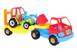 samochod-ciezarowy-z-przyczepa-laweta-i-traktorem