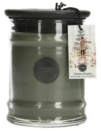 swieca-zapachowa-festive-frasier-250g-bridgewater-candle