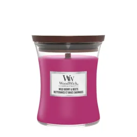 srednia-swieca-wild-berry-and-beets-woodwick