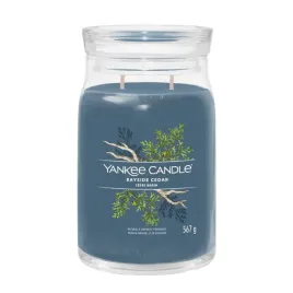 duza-swieca-signature-bayside-cedar-yankee-candle