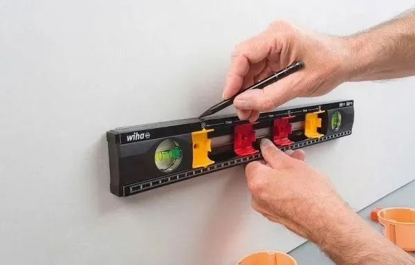 poziomica-dla-elektrykow-40cm-kod-producenta-42074