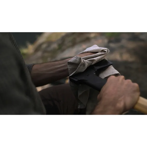 siekiera-ciesielska-n7-marka-fiskars-stan-nowy