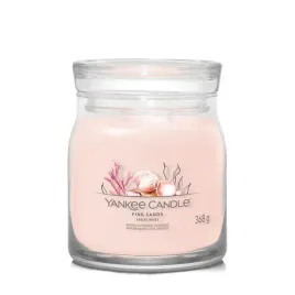 srednia-swieca-signature-pink-sands-yankee-candle