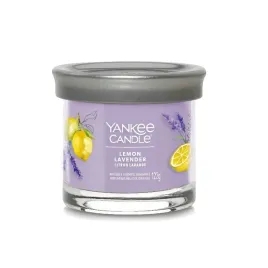 maly-tumbler-signature-lemon-lavender-yankee-candle