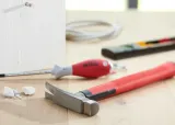 mlotek-dla-elektrykow-300g-stan-nowy