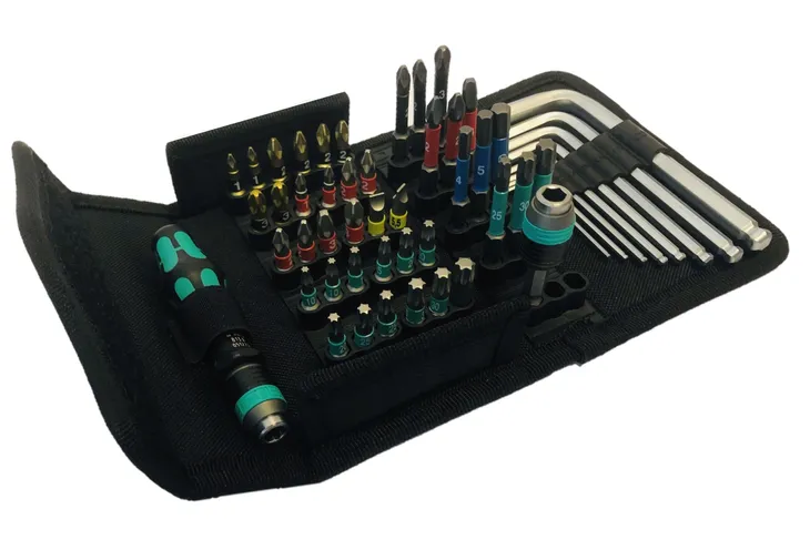 zestaw-bitow-52-czesci-zawiera-baterie-nie