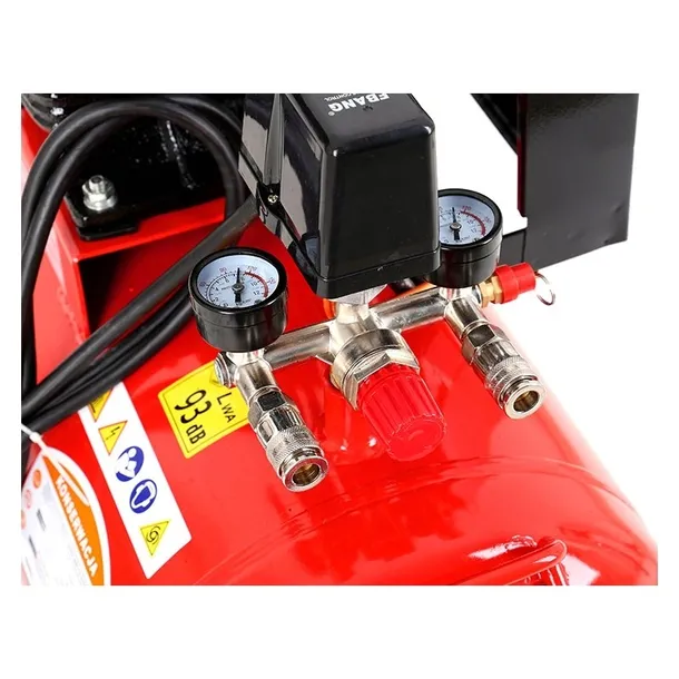 kompresor-olejowy-150l-400v-kd406-moc-3-81-kw