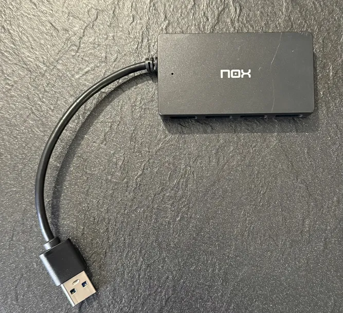nox-usb-hub-one-4-porty-usb-czarny-stan-opakowania-zastepcze