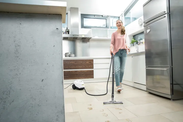 parownica-sc-3-easyfix-wyposazenie-dodatkowe-parowa-szczotka-turbo