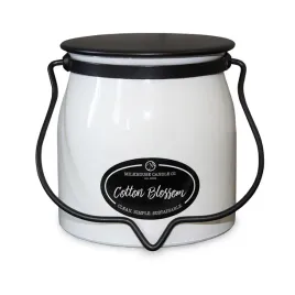 srednia-swieca-cotton-blossom-milkhouse-candle