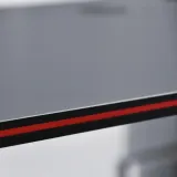 biurko-gamingowe-komputerowe-czarne-szerokosc-przestrzeni-na-nogi-109-5-cm