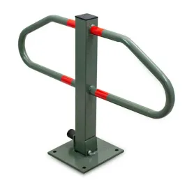 blokada-parkingowa-z-zamkiem-stalowa-46x70-cm-widoczna-ochrona-miejsca