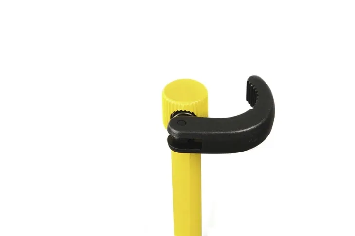 klucz-nastawny-do-armatury-marka-stanley