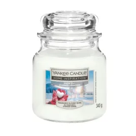 srednia-swieca-snow-day-home-inspiration-yankee-candle