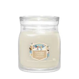srednia-swieca-signature-vanilla-flurries-yankee-candle
