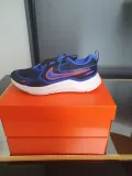 nike-cosmic-runner-gs-mlodziezowe
