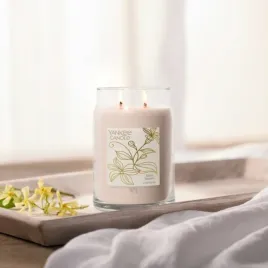 duza-swieca-signature-slow-bloom-yankee-candle