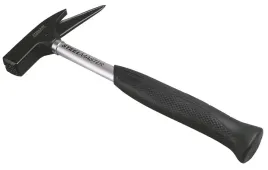 stanley-mlotek-ciesielski-z-magnesem-600g