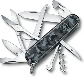 scyzoryk-victorinox-huntsman-ciemny-kamuflaz-1-3713-942
