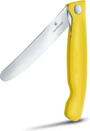 noz-kuchenny-skladany-pikutek-swiss-classic-victorinox-zolty