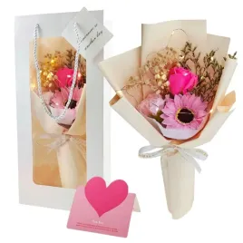 bukiet-zapachowych-kwiatow-mydlanych-w-pudelku-idealny-na-prezent-z-ledami